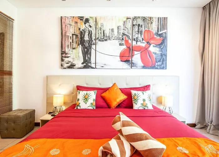 Nikko I - 4br In Seminyak, Steps To Cafes & Shops Villa Seminyak