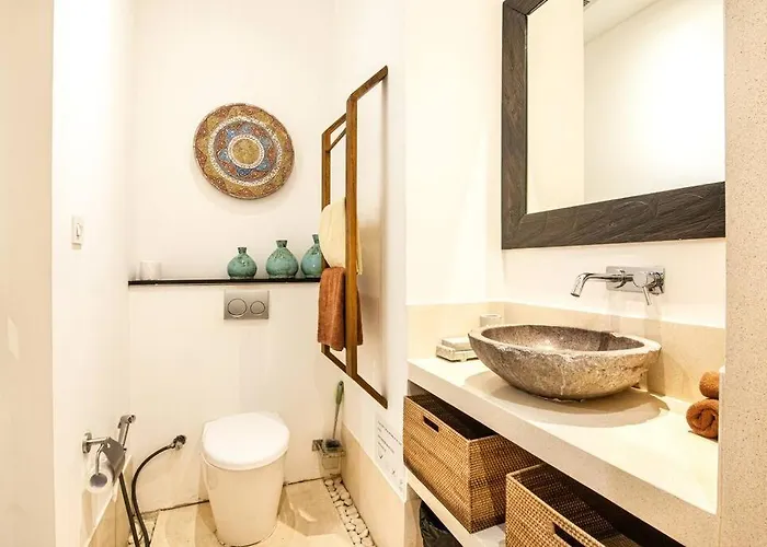 Nikko I - 4br In Seminyak, Steps To Cafes & Shops Villa Seminyak