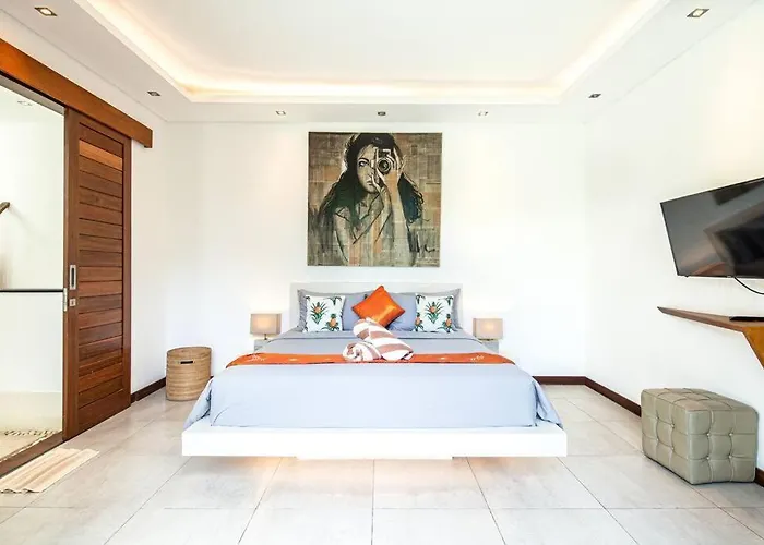 Nikko I - 4br In Seminyak, Steps To Cafes & Shops * Seminyak