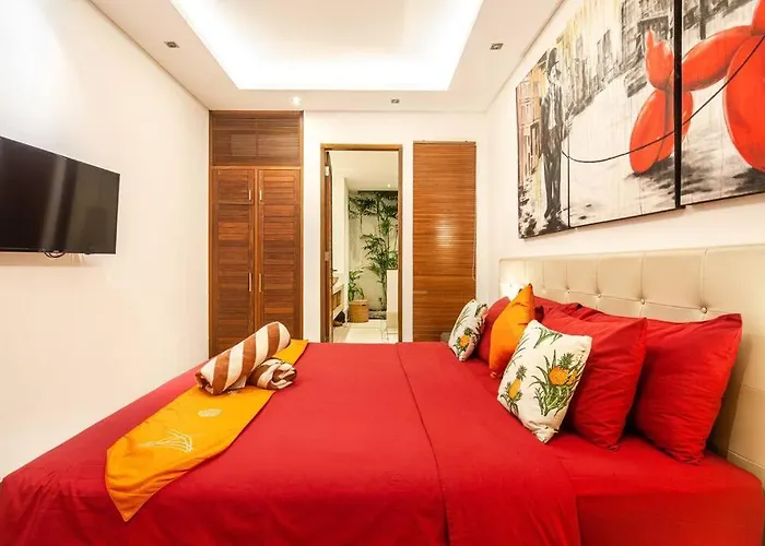 Nikko I - 4br In Seminyak, Steps To Cafes & Shops * Seminyak