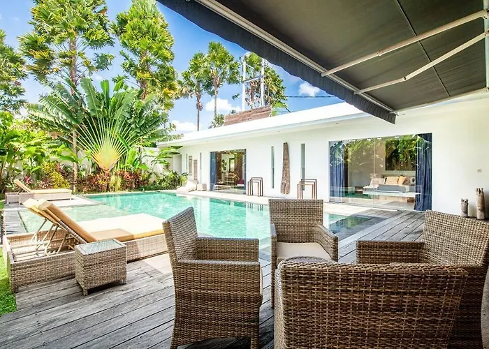 Nikko I - 4br In Seminyak, Steps To Cafes & Shops Seminyak