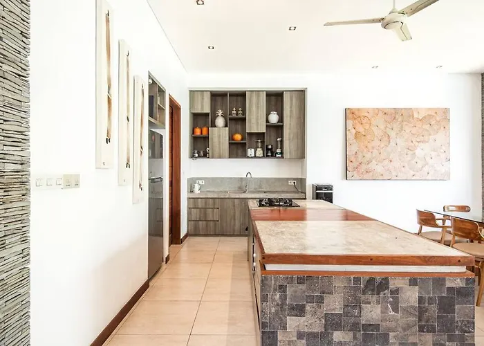 Nikko I - 4br In Seminyak, Steps To Cafes & Shops Villa Seminyak